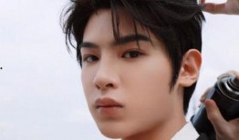 黄明昊爆料娱乐圈,黄明昊揭露惊人内幕