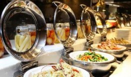 西安自助餐爆料事件视频,揭秘惊人内幕，食品安全引关注