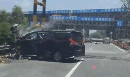 临沂爆料车祸新闻报道,悲剧瞬间，生命消逝，警钟长鸣